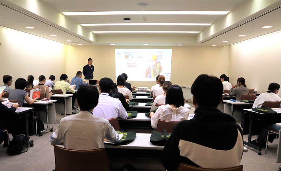 スタッフ座談会
